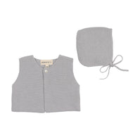 Knit cropped vest + bonnet