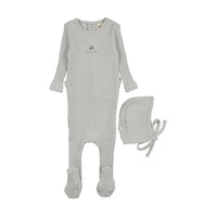 EMBROIDERED TEXTURED FOOTIE + BONNET