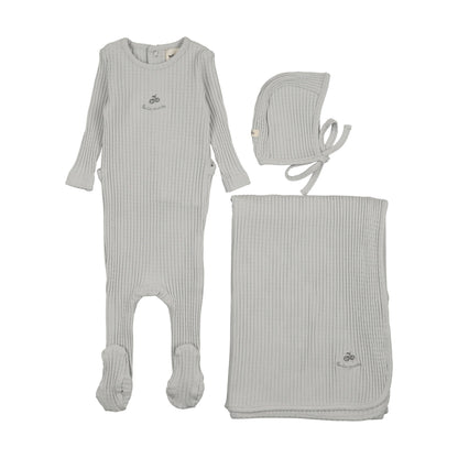 EMBROIDERED TEXTURED FOOTIE THREE PIECE SET