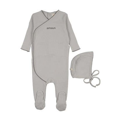 AMOUR EMBROIDERED FOOTIE + BONNET