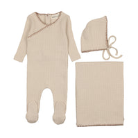 Embroidered edge three piece set