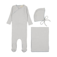 Embroidered edge three piece set
